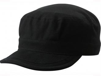 Шапка с козирка