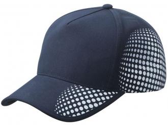 Шапка с козирка