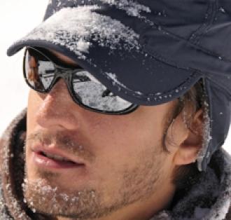 Шапка в армейски стил