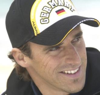 Шапка с надпис - Англия