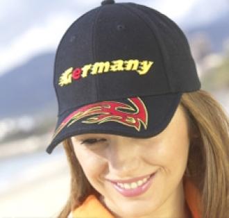 Шапка с надпис Австрия, Германия ,Англия и Франция