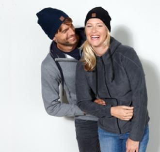 Памучна зимна шапка