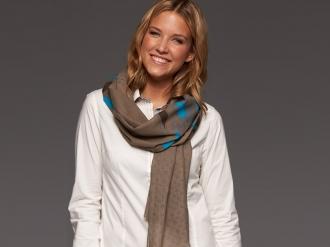 Камуфлажен шал с шапка