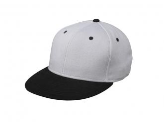 Шапка с права козирка