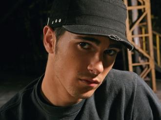 Шапка в армейски стил с катарама